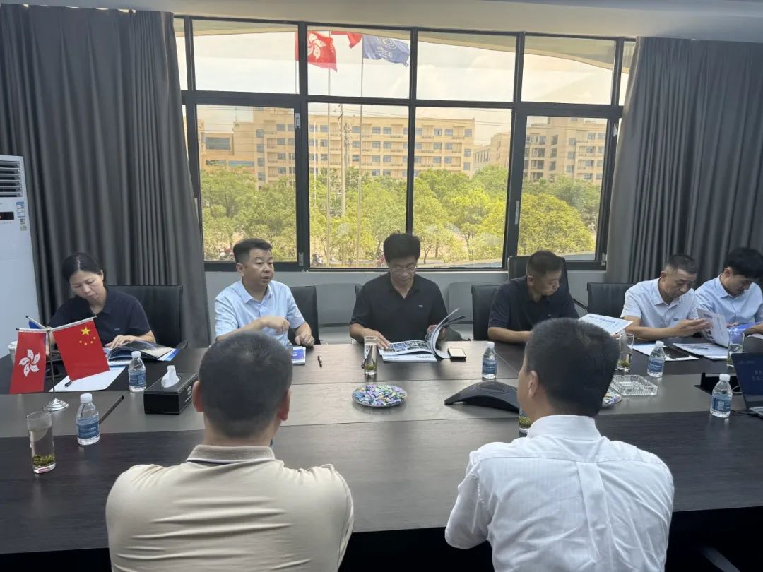 歡迎懷化沅辰水務(wù)范總一行蒞臨我司參觀指導(dǎo)！